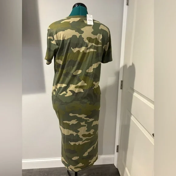 J. Crew Camouflage Pattern Top - Picture 4 of 5